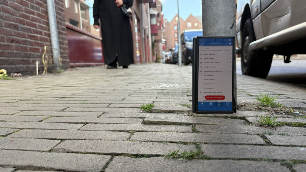 Nieuwe app voor daklozen krijgt gemengde reacties: ‘Slaat plank beetje mis’